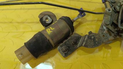 Замок двери левый задний TOYOTA LAND CRUISER HJ61 12HT 6934090A01 4 ракурс