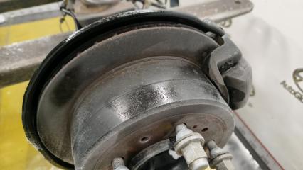 Мост задний TOYOTA LAND CRUISER UZJ100 2UZFE 4211060631 3 ракурс Мост задний TOYOTA LAND CRUISER UZJ100 2UZFE 4211060631 3 ракурс