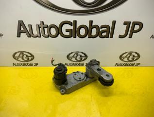 Доводчик двери TOYOTA GRANVIA KCH16 1KZTE 8563026020 1 ракурс Доводчик двери TOYOTA GRANVIA KCH16 1KZTE 8563026020 1 ракурс