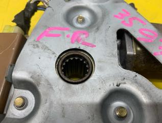 Мотор стеклоподъемника правый передний NISSAN SAFARI VRGY60 TD42 8073026J00 3 ракурс