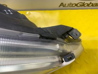 Фара правая передняя TOYOTA HARRIER ACU15 2AZFE 8113048170 4 ракурс