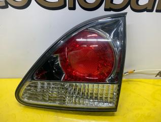 Стоп правый задний TOYOTA HARRIER ACU15 2AZFE 8158148030 3 ракурс