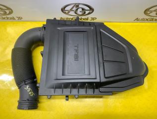 Корпус воздушного фильтра AUDI Q2 GAB CHZJ 04C129601G 2 ракурс