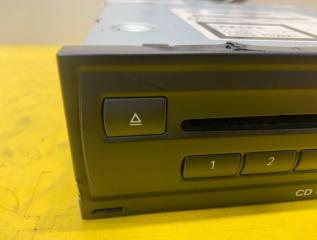 Cd-чейнджер AUDI Q5 8R CDNC 8X0035110 3 ракурс