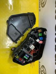 Блок предохранителей Volkswagen Touareg 7L BHK 7L0937576B 5 ракурс