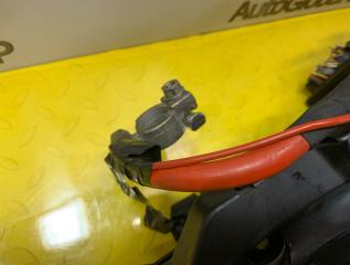 Блок предохранителей FORD KUGA CBS 2.0L EcoBoost 1695809 3 ракурс