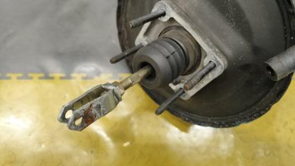 Главный тормозной цилиндр NISSAN SAFARI VRGY60 TD42 4601002J00 2 ракурс