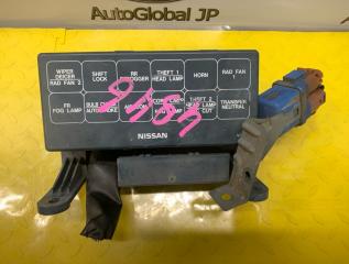 Блок предохранителей NISSAN SAFARI VRGY61 TD42T 24383VB060 3 ракурс