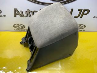 Бардачок между сиденьями NISSAN SAFARI VRGY61 TD42T 96920VB200 2 ракурс