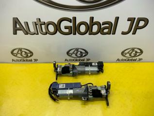 Доводчик двери пятой AUDI Q5 8R CDNC 8R0827851B 1 ракурс