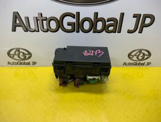 Блок предохранителей Jeep Grand Cherokee WK2 ERB 3.6 68165691AC 1 ракурс