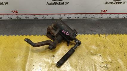 Рулевой редуктор NISSAN ATLAS AKR66 4HF1 8971721564 1 ракурс