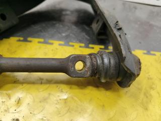 Рычаг левый передний MAZDA PROCEED MARVIE UVL6R WLT UC8634260 3 ракурс