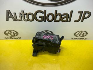 Блок предохранителей  TOYOTA LAND CRUISER PRADO RZJ95 3RZFE ,8274160010 1 ракурс