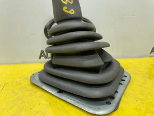 Кожух селектора раздатки MITSUBISHI DELICA PE8W 4M40 MR727179 3 ракурс