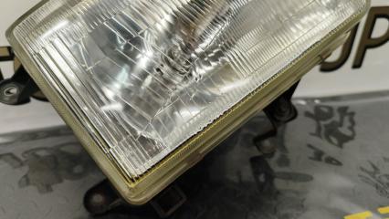 Фара правая передняя TOYOTA HILUX SURF KZN130W 1KZ-TE 8111035090 2 ракурс