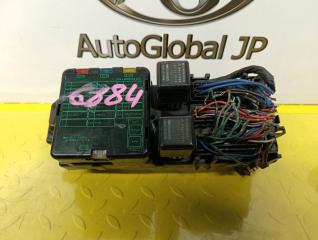 Блок предохранителей MITSUBISHI DELICA PE8W 4M40 MR301442 1 ракурс
