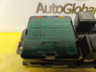 Блок предохранителей MITSUBISHI DELICA PE8W 4M40 MR301442 5 ракурс
