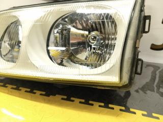 Фара правая передняя MITSUBISHI DELICA PE8W 4M40 8301A052WA 5 ракурс