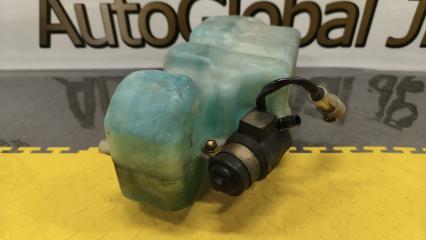 Бачок омывателя фар TOYOTA LAND CRUISER PRADO KZJ78 1KZTE 8535160080 5 ракурс Бачок омывателя фар TOYOTA LAND CRUISER PRADO KZJ78 1KZTE 8535160080 5 ракурс