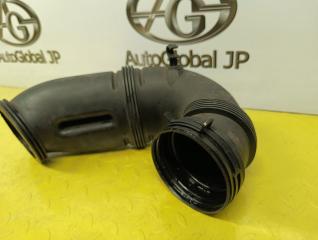 Патрубок воздушн.фильтра Volkswagen Touareg 7L BHK 7L6129684 5 ракурс