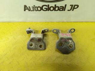 Петля дверная левая передняя ISUZU BIGHORN UBS69 4JG2 8941553142 1 ракурс