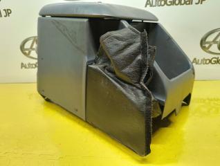 Бардачок между сиденьями TOYOTA LAND CRUISER PRADO KZJ90 1KZTE 5891160060B0 5 ракурс Бардачок между сиденьями TOYOTA LAND CRUISER PRADO KZJ90 1KZTE 5891160060B0 5 ракурс