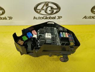 Блок предохранителей Volkswagen Touareg 7L AXQ 7L0937503A 1 ракурс