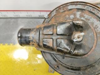 Корпус воздушного фильтра TOYOTA LAND CRUISER HJ61 12HT 1770068180 4 ракурс Корпус воздушного фильтра TOYOTA LAND CRUISER HJ61 12HT 1770068180 4 ракурс