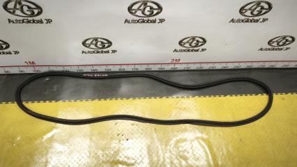 Уплотнительная резинка багажника TOYOTA HARRIER AVU65 2ARFXE 6788148070 1 ракурс