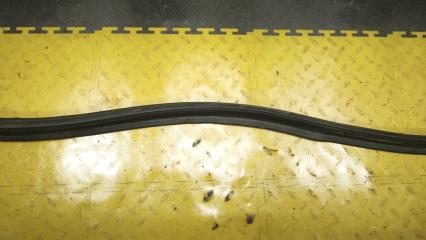 Уплотнительная резинка багажника TOYOTA HARRIER AVU65 2ARFXE 6788148070 3 ракурс