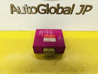 Блок управления люком TOYOTA LAND CRUISER HJ61 12HT 8592190A05 1 ракурс