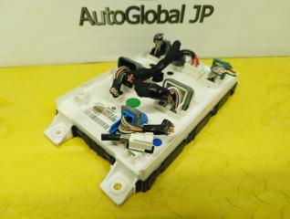 Блок комфорта Jeep Grand Cherokee WK2 ERB 3.6 68193350AD 4 ракурс