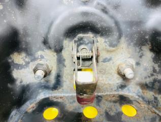 Крепление запасного колеса MITSUBISHI PAJERO V26 4M40 MB669343 4 ракурс