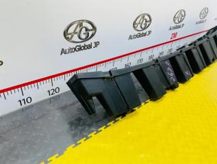 Крепление бампера заднее FORD KUGA CBS 2.0L EcoBoost 2271736 2 ракурс Крепление бампера заднее FORD KUGA CBS 2.0L EcoBoost 2271736 2 ракурс