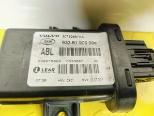 Блок управления Volvo XC70 BZ B6324S 3.2 30782657 2 ракурс Блок управления Volvo XC70 BZ B6324S 3.2 30782657 2 ракурс