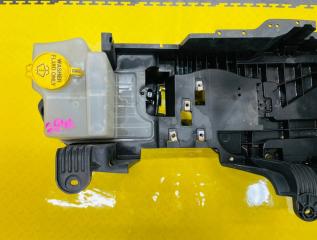 Бачок стеклоомывателя Jeep WRANGLER JK EGT - 3.8L 68018845AC 2 ракурс Бачок стеклоомывателя Jeep WRANGLER JK EGT - 3.8L 68018845AC 2 ракурс