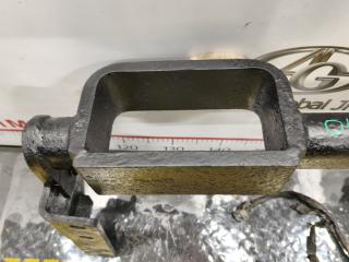 Фаркоп TOYOTA LAND CRUISER UZJ100W 2UZFE - 5 ракурс