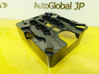 Кронштейн AUDI S5 8F CAKA 8T0907713 4 ракурс Кронштейн AUDI S5 8F CAKA 8T0907713 4 ракурс