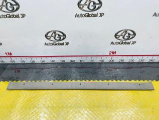 Накладка замка багажника TOYOTA HILUX SURF KDN185W 1KDFTV 5857335010B2 1 ракурс