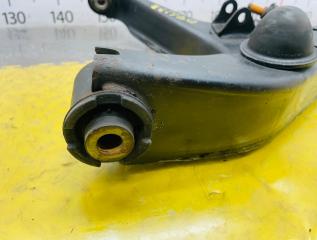 Рычаг правый передний MITSUBISHI DELICA PE8W 4M40 MR208662 3 ракурс
