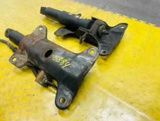 Амортизатор передний MITSUBISHI DELICA PE8W 4M40 MR112095 3 ракурс