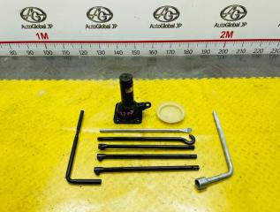 Домкрат TOYOTA LAND CRUISER PRADO KZJ78W 1KZTE 0911160060 1 ракурс