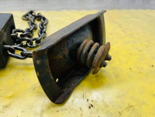 Крепление запасного колеса NISSAN ATLAS SH40 FD35 57210T8003 3 ракурс