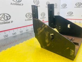 Крепление аккумулятора NISSAN ATLAS AKR66 4HF1 5536130095 2 ракурс
