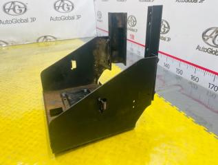 Крепление аккумулятора NISSAN ATLAS AKR66 4HF1 5536130095 3 ракурс