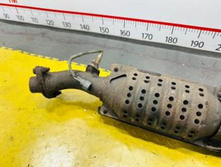 Катализатор TOYOTA LAND CRUISER UZJ100W 2UZFE 1741050260 3 ракурс