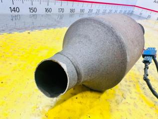 Катализатор Citroen C4 LC EW10J4S 170699 2 ракурс Катализатор Citroen C4 LC EW10J4S 170699 2 ракурс