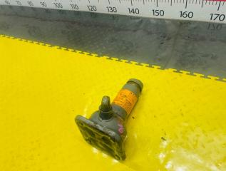 Домкрат NISSAN SAFARI VRGY61 TD42T 99550VB005 4 ракурс