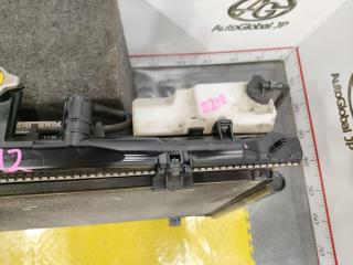 Радиатор основной LEXUS RX270 AGL10 1ARFE 1604136220 5 ракурс Радиатор основной LEXUS RX270 AGL10 1ARFE 1604136220 5 ракурс